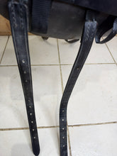 Load image into Gallery viewer, 17” XW Albion Spanish Riding School Classical Ultima Dressage Saddle -Upswept Panel- Extra Wide - Black