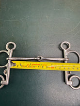Load image into Gallery viewer, 5” Fylde Jointed Thin Mouth Show Pelham Bit - Showing - Short Shank - Sliding Cheek
