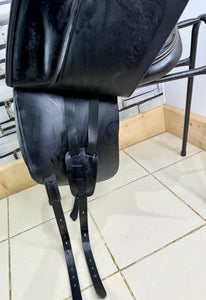 17” MW Amerigo Vega Dressage Saddle - Black