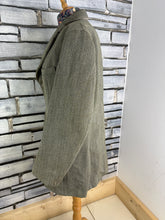 Load image into Gallery viewer, Gents Caldene Keepers Tweed Hunt Coat - Size 42