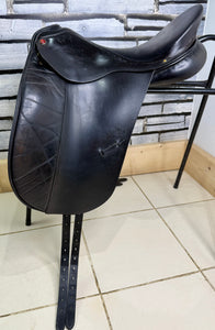 18” MN Albion Style Dressage Saddle - Black