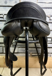 17 1/2” Medium Albion Platinum Ultima Genesis Dressage Saddle - Black