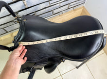 Load image into Gallery viewer, 17” MW GZS Para/RDA/Learner Saddle - Black