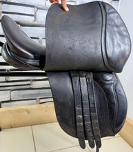 Load image into Gallery viewer, 16” MW Charles Mountfort Pony GP Saddle - Black