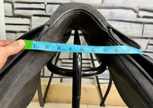 Load image into Gallery viewer, 17” Wide Thorowgood Griffin Cob GP Saddle - Black - Lightweight Synthetic - Flat Tree - 4 Straps