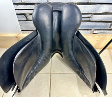 Load image into Gallery viewer, 17 1/2” Wide Symmonds Designer GP Saddle - Black