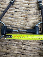 Load image into Gallery viewer, S/H 5 1/2” Cheltenham Running Gag Bit &amp; Jeffries Leather Cheeks