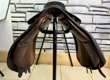 Load image into Gallery viewer, 16” Wide Jeffries Falcon English Pony Saddle - Brown