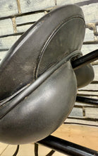 Load image into Gallery viewer, 17” Medium/MW Barnsby Dressage Saddle - Black