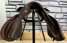 Load image into Gallery viewer, 14” Medium Small Pony Leather GP Saddle - Brown