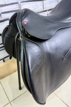 Load image into Gallery viewer, 17 1/2” Wide-XW Jeffries Falcon English Event GP Saddle - Black