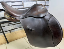 Load image into Gallery viewer, 17” Wide-XW Ideal Apex H&amp;C Cob GP Saddle - Brown