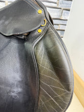 Load image into Gallery viewer, 17” MW Henri De Rivel Jump Saddle - Black