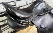 Load image into Gallery viewer, 17” MW Oakfield Saddlery GP Saddle - Black