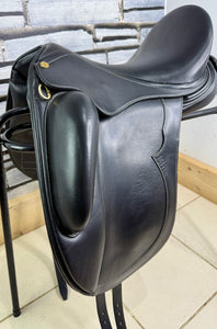 17 1/2” Wide Stride Free Elite Dressage Saddle - Black