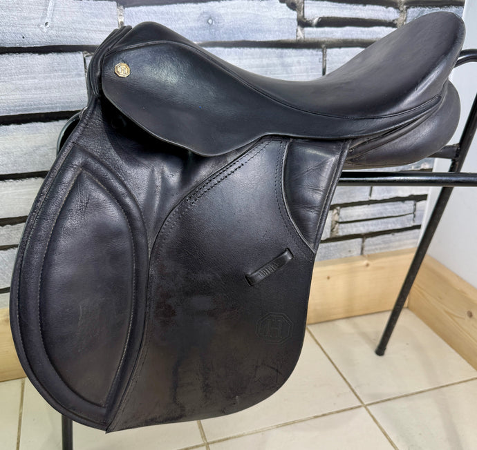 16 1/2” MW Heritage English Saddlery GP Saddle - Black