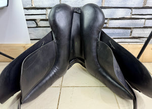 16 1/2” XW Kes English Dressage Saddle - Black