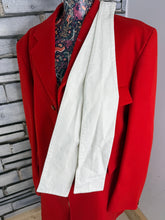 Load image into Gallery viewer, S/H Mears Gents Masters Hunt Coat - Size 42