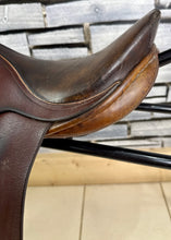 Load image into Gallery viewer, 14” Wide Lovatt &amp; Rickets Pony Saddle - Brown