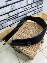 Load image into Gallery viewer, S/H 145cm/58” Padded Anatomic Shaped Leather Girth-Black