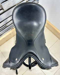 17 1/2” Wide Harry Dabbs Dressage Saddle - Black