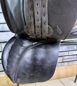 17” MW Henri De Rivel Jump Saddle - Black
