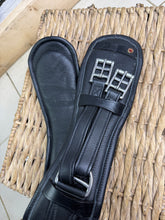 Load image into Gallery viewer, S/H 28” Albion Soft Padded Humane Leather Dressage Girth