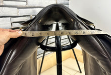 Load image into Gallery viewer, 17 1/2” Wide Symmonds Designer VSD/GP Saddle - Brown
