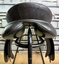 Load image into Gallery viewer, 17” Wide Symmonds Richmond GP Saddle - Black