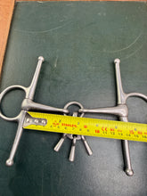 Load image into Gallery viewer, 5 1/4” Breaking Bit with Keys - Full Cheek - Stainless Steel
