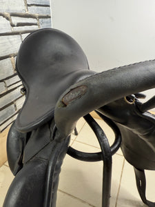17” Wide GZS Para/RDA/Learner Saddle - Black