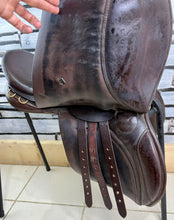 Load image into Gallery viewer, 17 1/2” Wide Ideal Classic GP Saddle - Brown