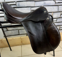 Load image into Gallery viewer, 16” Wide Hastilow Pony GP Saddle - Brown