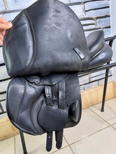 Load image into Gallery viewer, 16” MW Excelle/Walsall Riding English Pony Jump Saddle - Black