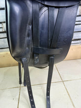 Load image into Gallery viewer, 18” Medium Albion SLK II Adjusta LH Dressage Saddle - Black