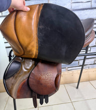 Load image into Gallery viewer, 17 1/2” 28 (MN) Stubben Siegfried C.S. Jump Saddle - Brown