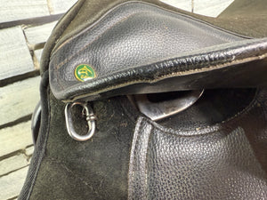 16 1/2” Wide Eclipse Suede & Synthetic GP Saddle - Black