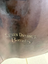 Load image into Gallery viewer, 17 1/2” Wide Barnsby USDF Dressage Saddle - Brown