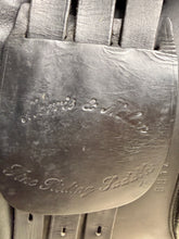 Load image into Gallery viewer, 17” XW Morris &amp; Nolan WH Working Hunter Saddle - Black - Extra Wide