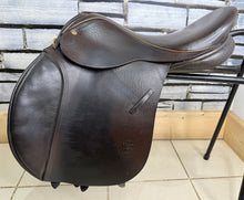 Load image into Gallery viewer, 17” Wide Barnsby Pony Club GP Saddle - Brown