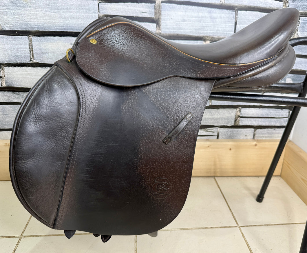 17” Wide Barnsby Pony Club GP Saddle - Brown