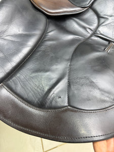 17” XW Silhouette Dual/Double Flap Jump Saddle - Black/Brown