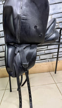 Load image into Gallery viewer, 18” Medium Ideal Suzannah Dressage Saddle - Black