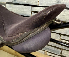 Load image into Gallery viewer, 16” XW Thorowgood Maxam Cob GP Saddle - Black