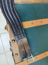 Load image into Gallery viewer, 50” GFS Anatomic Leather Atherstone Girth - Brown - Padded &amp; Elasticated
