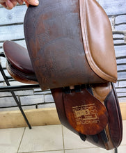 Load image into Gallery viewer, 17 1/2” 32/Wide Stubben Tristan Show/Working Hunter Saddle - Brown - Lightly Used