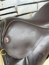 Load image into Gallery viewer, 16 1/2” Wide Jeffries Stamford English WH Saddle - Brown - Working Hunter Cob