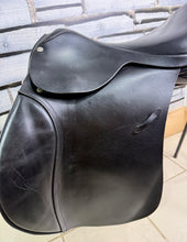 Load image into Gallery viewer, 18 1/2” Medium Hayes GP/Jump Gents English Hunting Saddle - Black