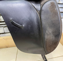 Load image into Gallery viewer, 17” MW Ideal Jessica Dressage Saddle - Black