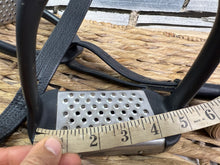 Load image into Gallery viewer, S/H Wow Stirrup Webbers/Leathers &amp; Cheesegrater Stirrup Irons